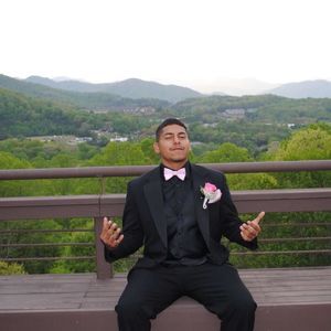 Meet your Posher, Christian